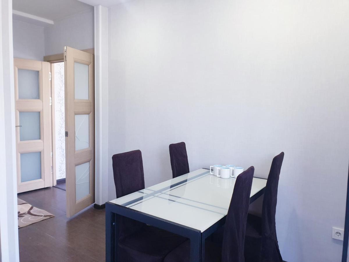 Apartments Paritet Бишкек Экстерьер фото